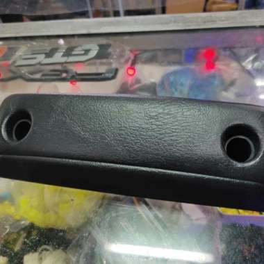 PEGANGAN TANGAN PINTU DPN DAIHATSU TAFT GT ROKKY HILINE