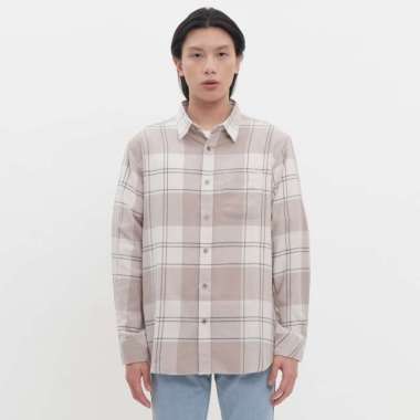 M231 Kemeja Pria Flannel Panjang Cream 0302 XXL
