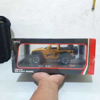 Diecast Mobil Jeep Wrangler Rubicon 1941 Miniatur Mobil Jip Miniauto - Hitam Kuning