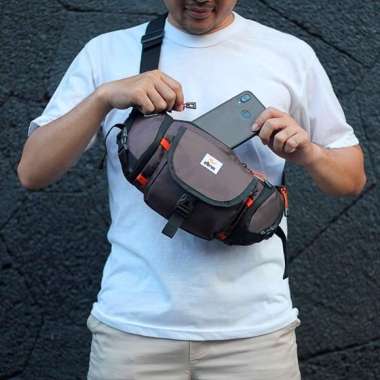 Tas Slempang Pria Distro CARGO 999 Tas Slempang Wanita Tas Selempang - Hitam Coklat