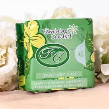 AVAIL HIJAU AVAIL PANTYLINER PEMBALUT KESEHATAN WANITA Hijau