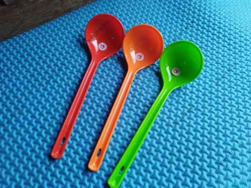 IRUS CENTONG KUAH PLASTIK MURAH WARNA WARNI