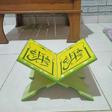 Rekal tatakan alquran karakter Iqra