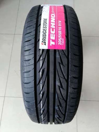 Bridgestone Techno Sport 205/55 R16