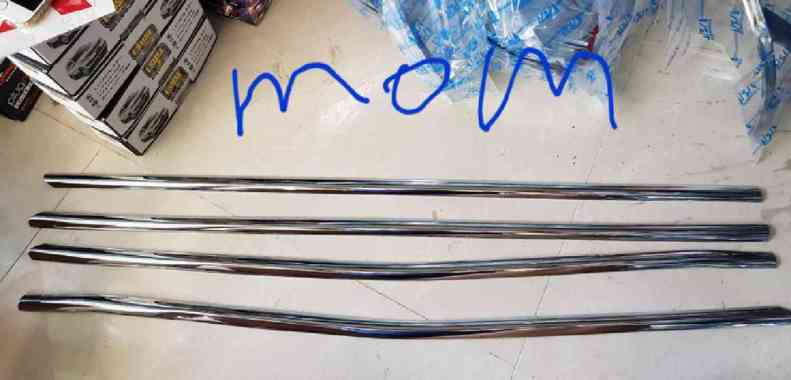 List Kaca Pintu Samping Chrome JSL Honda Mobilio