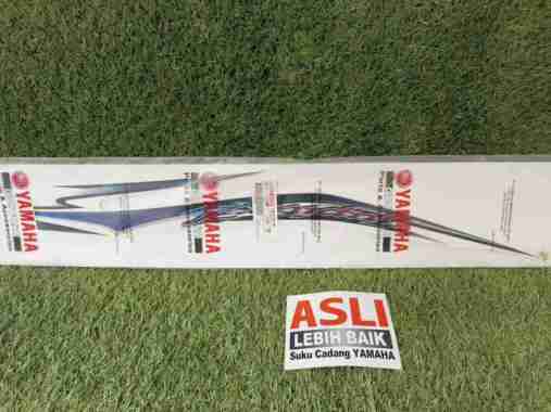 31B-F173F-E0 STRIPING STIKER JUPITER