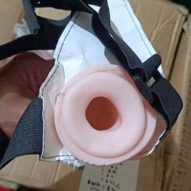 Toys Sabuk Ikat Pinggang Pria Lobang Silikon Getar