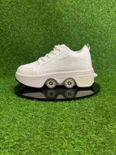 SEPATU RODA KICK ROLLER SKATE SHOES 39