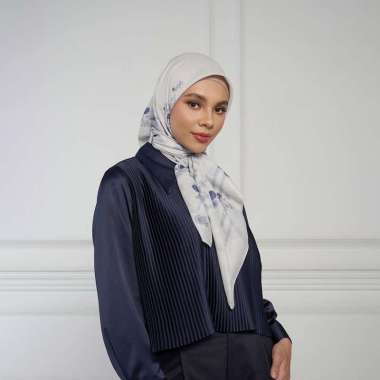 Kami Nabari Scarf Hijab Segi Empat Semua Ukuran Ash