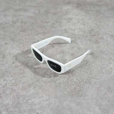 Kacamata PRADA RECTANGLE BLACK WHITE SUNGLASSES 100% ORIGINAL