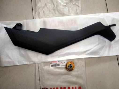 COVER BODY KASAR / COVER SAMPING YAMAHA VIXION LIGHTING / NVL / 1PA ORIGINAL YGP KANAN