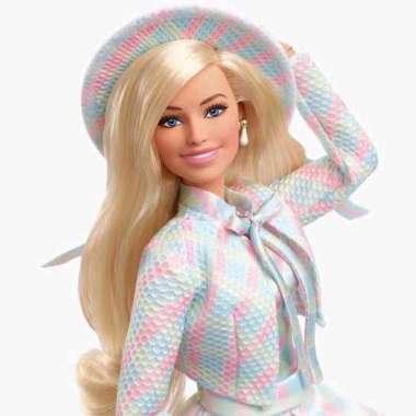Barbie in Plaid Movie Set - Barbie The Movie,