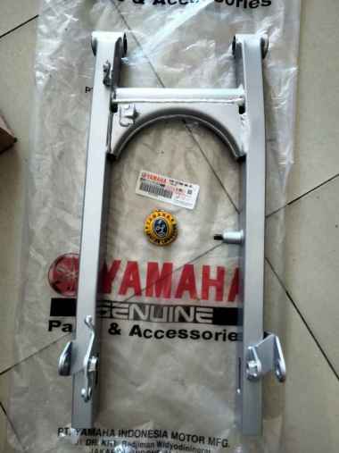 SWING ARM / ARM YAMAHA JUPITER Z ORIGINAL YGP 5TP-F2100-00-35