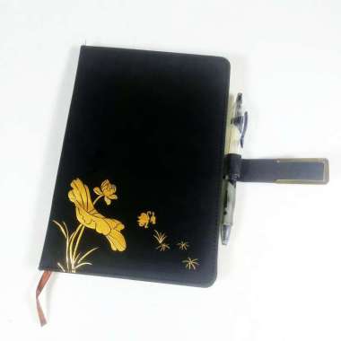 Buku Catatan Buku Jurnal Diary Ukuran A5 200 Halaman Cover Kulit Dengan Hiasan Gold Mewah WMO YUTD66