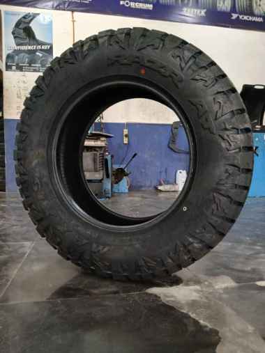 ban mobil r17 merek maxxis 275 65 r17 pajero fortuner hilux ford MAXXIS AT811 275 65 R18