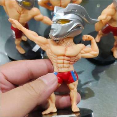 mainana anak action figure ultraman berotot mini figure lostpack e. ultraman zero