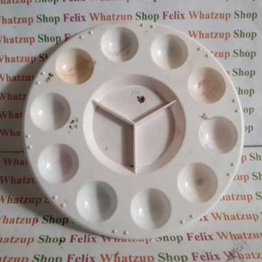 Palet Lukis untuk Cat Air dan Cat Akrilik