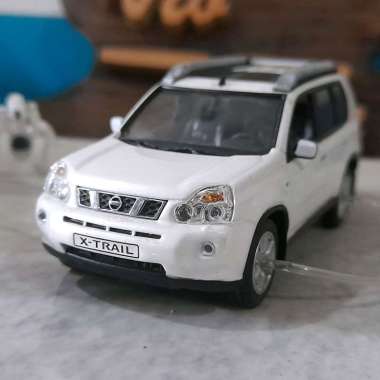 Diecast Miniatur Nissan Xtrail T31 skala 1:43
