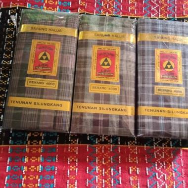 sarung hela /mandar hela lopi benang 4000