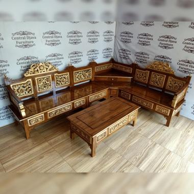 Kursi Sudut Meja Tamu Mahkota Kayu Jati Ukir Gold Mebel Ukiran Jepara