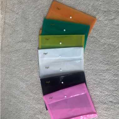Map Plastik Kancing Size L kancing 1 Merk Figo Kuning