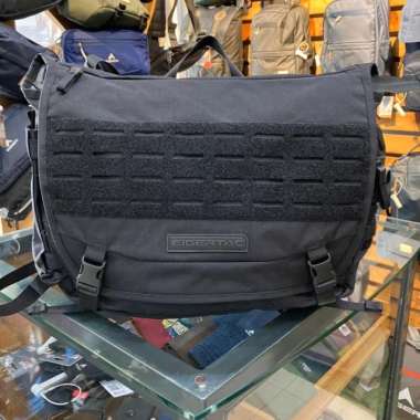 EIGER TAC ENVOY MESSENGER BAG - BLACK