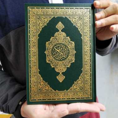 Mushaf Alquran Madinah Q4/Sedang/20X14/Hardcover/Kertas Glossy/Asli Ma
