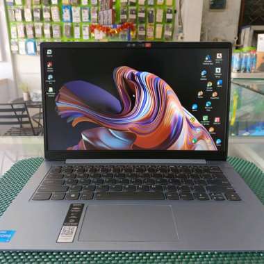 Lenovo Ideapad 3 14lAU7 i3 Ram 8gb second