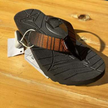 EIGER SANDAL JEPIT KINKAJOU 4.0 SANDALS 40 Terakota