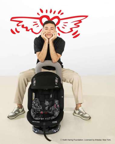 Carseat Dudukan Mobil Anak Bayi Cocolatte Phases 360° Black Keith Haring