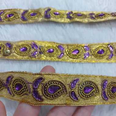 Renda India Mata Warna METERAN Ungu Daun