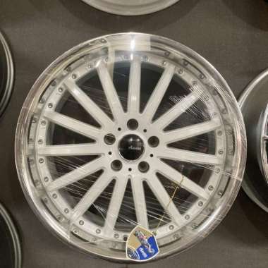 Velg R20 Advanti SH15 Pcd 5x114 Lebar 8,5 ET45 White Inox