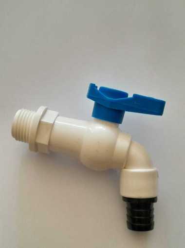 Kran Tembok Plastik PVC / Keran Air