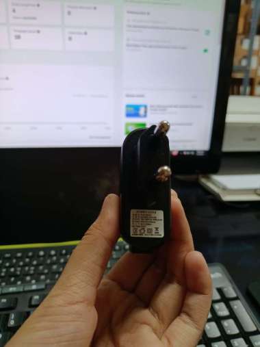 USB CHARGER 5.3V-2.1A/2100mA