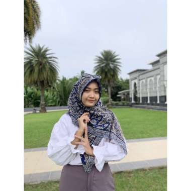 Songket Pash - Hijab Segi Empat Jilbab Motif Songket Palembang Biru