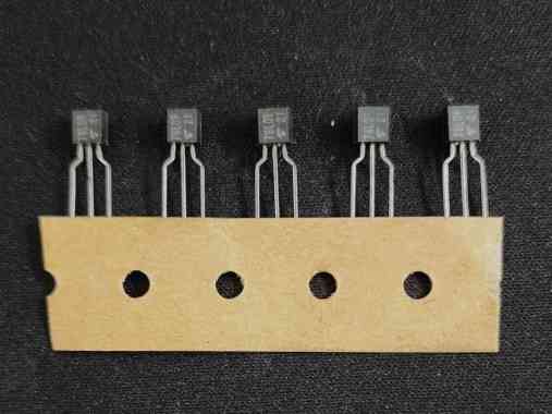 IC TA78L09 TA78L09S 7809 Three-Terminal Positive Voltage Regulator 9V