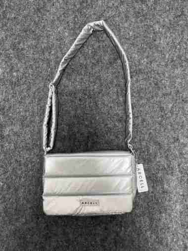 ARCELL - PUFFY VILOVE BAG | MULTIFUNGSI (SLING / SHOULDER BAG) - Tas S SILVER