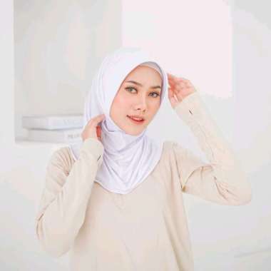 PUSSAT Clemira Jilbab Bergo Pet Sport Spandek Jersey Hijab Voli Megawati Red Spark Hijab Olahraga Si