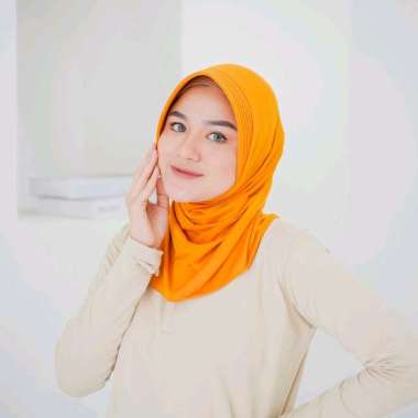 PUSSAT Clemira Jilbab Bergo Pet Sport Spandek Jersey Hijab Voli Megawati Red Spark Hijab Olahraga Si