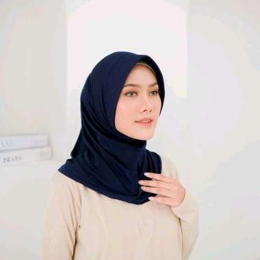 PUSSAT Clemira Jilbab Bergo Pet Sport Spandek Jersey Hijab Voli Megawati Red Spark Hijab Olahraga Si