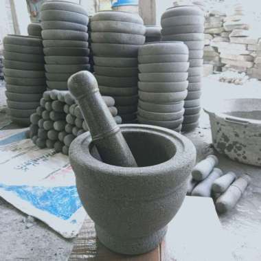 Lumpang batu asli 15cm 12