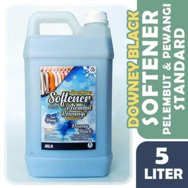 DRESSCARES SOFTENER Pelembut Pewangi Pakaian 5 liter Ungu