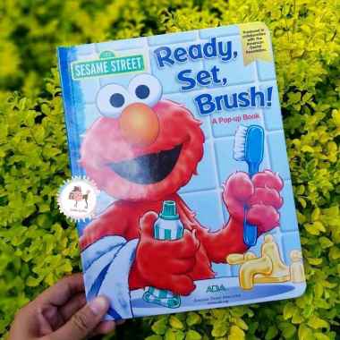 Sesame Street Ready Set Brush Pop Up Board Book