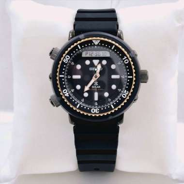 Seiko SNJ028P1 solar diver's 200 m pria original