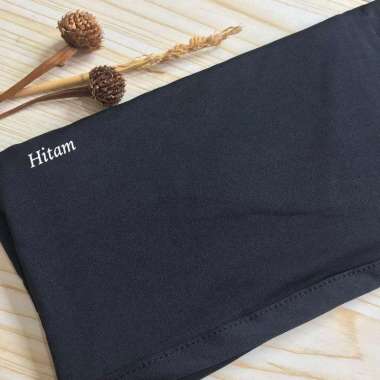 Jilbab Bergo Instan Jersey Syria Non Pet - Panjang dan Nyaman Hitam