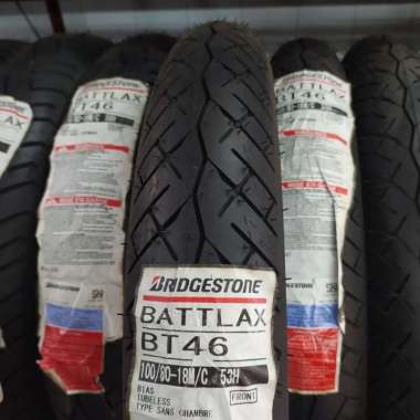 BAN LUAR MOTOR BT46 R BATTLAX UKURAN 110/80-18 TUBELESS TL TAHUN PRODUKSI 2024 | NINJA | R15 | CBR |