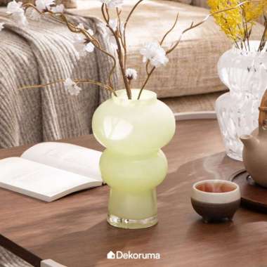 Dekoruma MITAKA Vas Bunga Ruang Tamu / Decorative Vas - Kuning