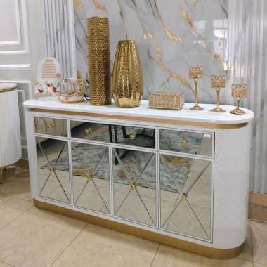 bufet pajangan sepotong minimalis modern / pajangan sepotong minimalis modern / bufet impor / bufet 