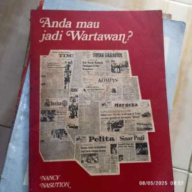 Buku jurnalistik pers wartawan mass media media literasi 6