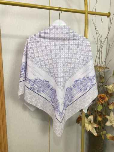 Milyarda Hijab Segiempat Holly Lane Segiempat Motif Ivory Blue